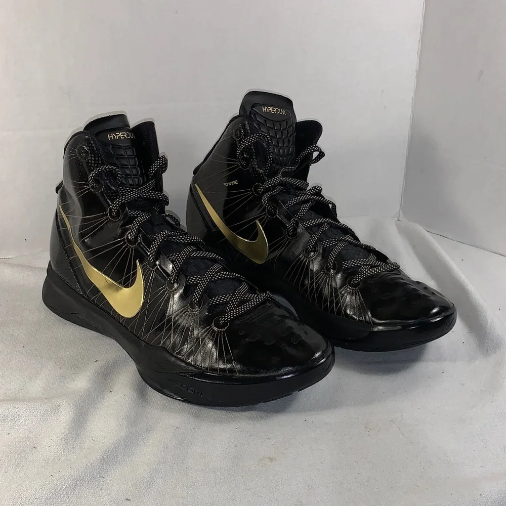 Nike Zoom Hyperdunk Elite ‘Away’ Black/Gold Basketball Sneakers